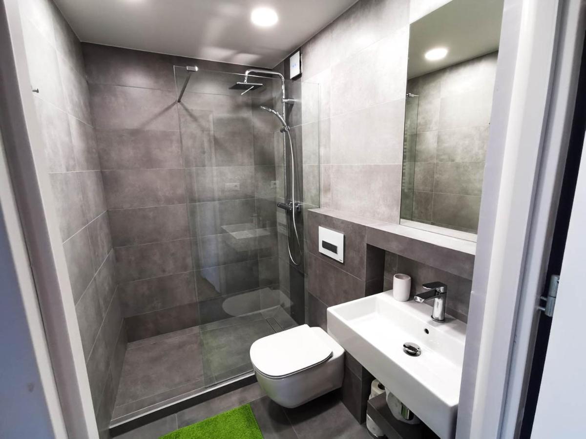Sky Apartments - Lagiewniki Kraków Eksteriør billede